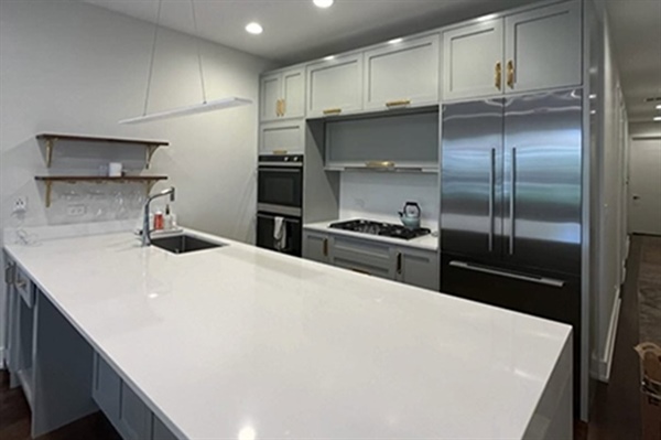 DIY vs. Professional Cabinet Painting: What You Need to Know