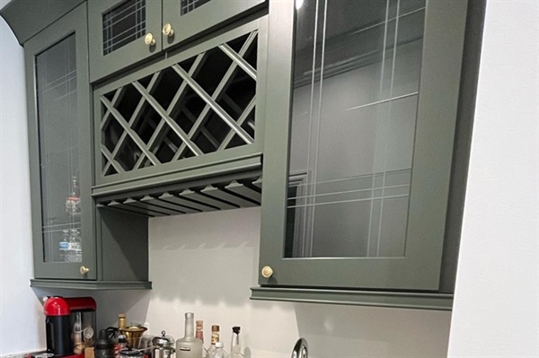 What Makes High-End Cabinet Painting Different from Standard Painting?