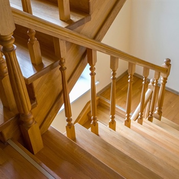 What Are the Most Effective Methods for Refinishing Handrails and Banisters?